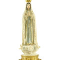 聖母マリア像置物、平和の象徴の白い鳩と手を合わせてお祈りをしているマリア女神像、マリアオブジェオーナメントフィギア