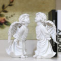 ツイン天使置物、エンジェル人形、天使雑貨グッズ、二人で向き合ってキスのポーズをしている可愛い天使人形、エンジェルオブジェオーナメントフィギア