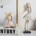 妖精置物、妖精人形、妖精雑貨グッズ、頭に花冠を付けて可愛いポーズをしているフェアリー人形、フェアリーオブジェオーナメントフィギア